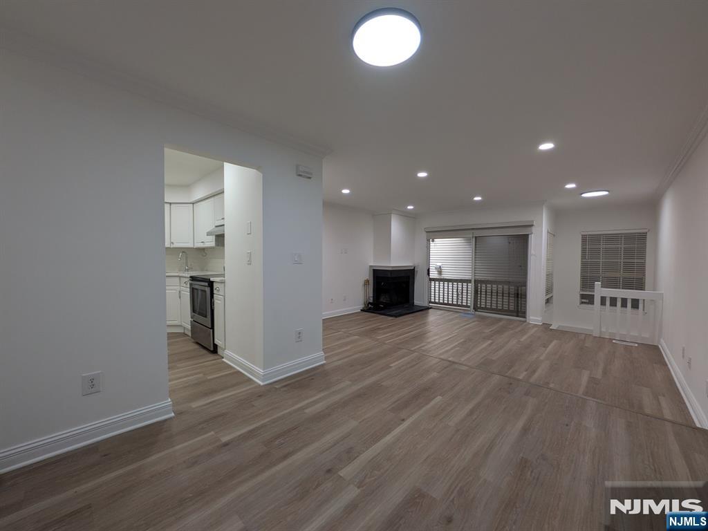 Residential Lease in Palisades Park 5
