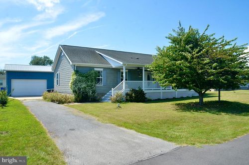 36728 Baltimore Ave, OCEAN VIEW, DE, 19970-3440 | Card Image