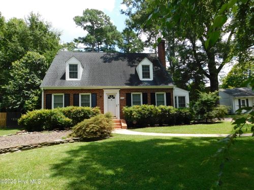 518 Everett St, Laurinburg, NC, 28352-3731 | Card Image