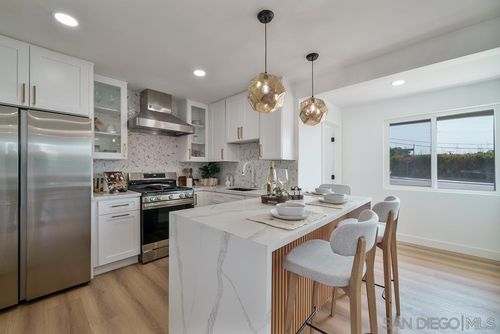 1892 Westinghouse St, San Diego, CA, 92111-7138 | Card Image