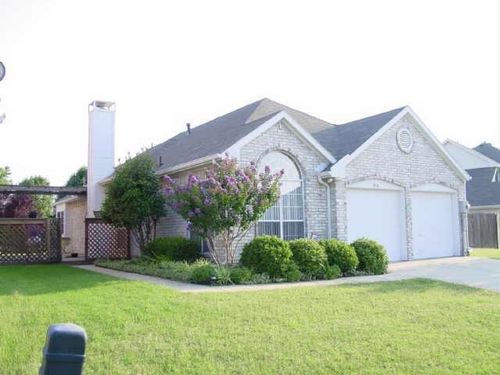 938 Winterstone Dr, Lewisville, TX, 75067-6134 | Card Image