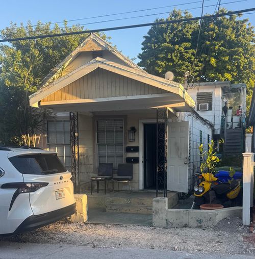 1432 Eliza St, Key West, FL, 33040-3426 | Card Image