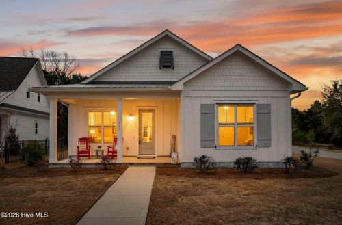 332 Cornubia Dr, Castle Hayne, NC, 28429-1406 | Card Image