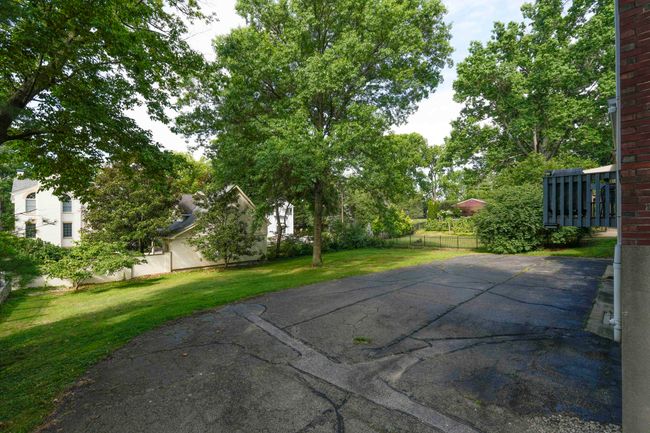 4 - 215 Fort Mitchell Ave, Condo with 3 bedrooms, 2 bathrooms and null parking in Ft Mitchell KY | Image 36