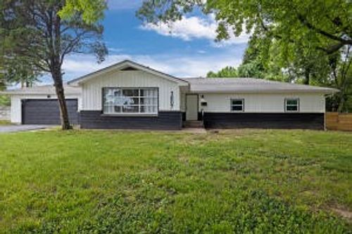 1807 E Glenwood Street, Springfield, MO, 65804 | Card Image