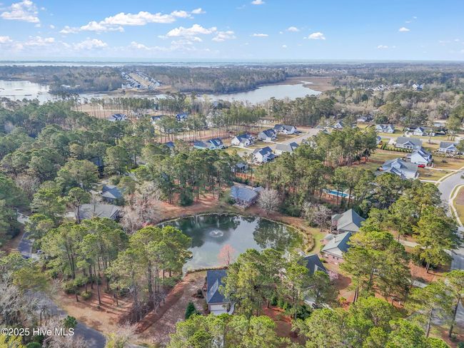 102 E Sanderling Cir, House other with 2 bedrooms, 2 bathrooms and 2 parking in Hampstead NC | Image 34