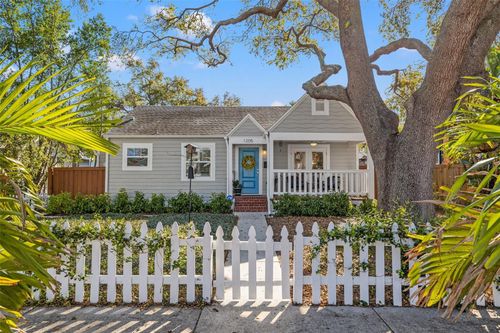 1205 13th St N, ST PETERSBURG, FL, 33705-1010 | Card Image