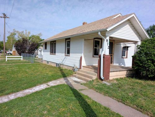 872 Sheridan St, Salina, KS, 67401-4742 | Card Image