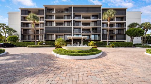 225 S Beach Road, Jupiter, FL, 33469 | Card Image