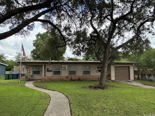 718 Kashmuir Pl, San Antonio, TX, 78223-1609 | Card Image