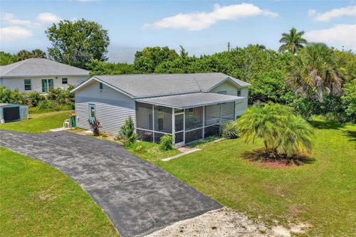 1411 Coral Ridge Dr, Punta Gorda, FL, 33950-7217 | Card Image