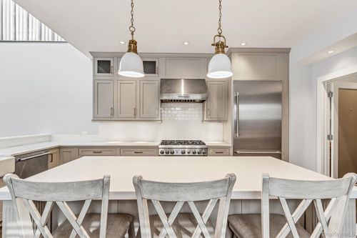 21 Honeysuckle Ln, Port Chester, NY, 10573-1506 | Card Image