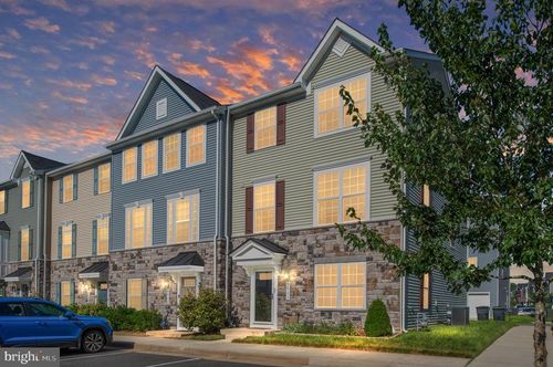 9711 Cedarmass Cir, FREDERICKSBURG, VA, 22408-0006 | Card Image