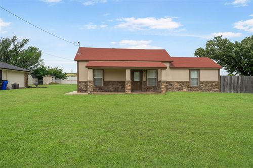 209 N Mcgraw St, Forney, TX, 75126-8659 | Card Image