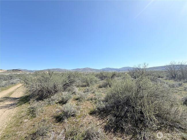 74 Us Highway 97, Home with 0 bedrooms, 0 bathrooms and null parking in Omak WA | Image 9