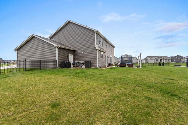 611 Weldon Springs Rd, House other with 4 bedrooms, 4 bathrooms and 3 parking in Monticello IL | Image 45