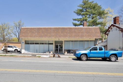 86 Sullivan St, Wurtsboro, NY, 12790-8226 | Card Image