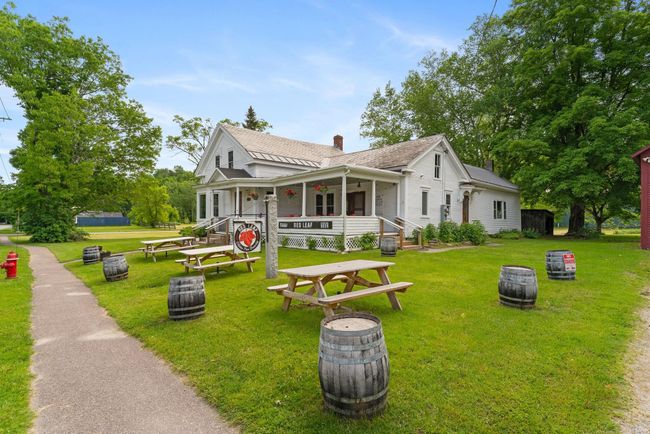 208 Main St, House other with 4 bedrooms, 3 bathrooms and null parking in Cambridge VT | Image 4