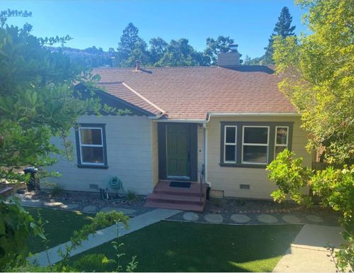212 Manor Dr, San Carlos, CA, 94070 | Card Image