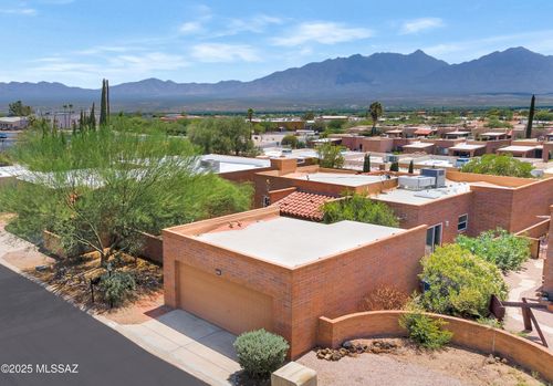1545 W Calle Hacienda, Green Valley, AZ, 85622-3241 | Card Image