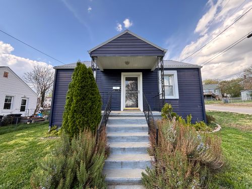 950 Morgan Ave Se, Roanoke, VA, 24013-2726 | Card Image