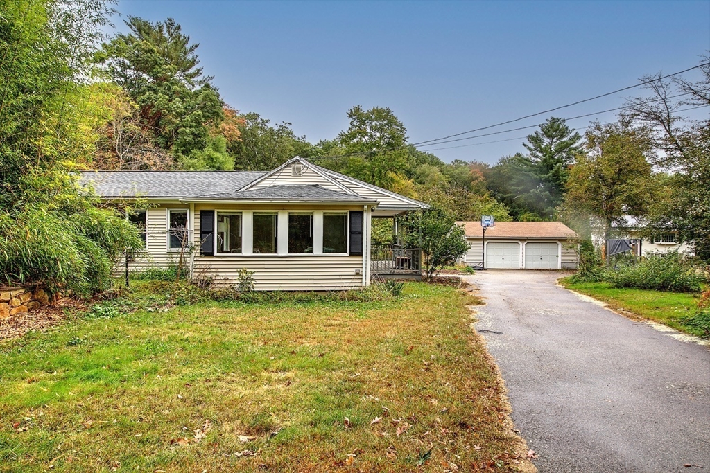 Neck Hill Rd, Hopedale, MA 01747