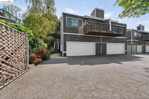 apt-120-5400 Mountain Blvd, Oakland, CA, 94619-3041 | Card Image