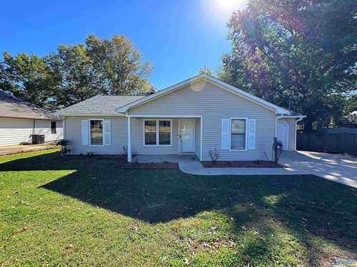 103 Whisperwood Ln, Madison, AL, 35758-2707 | Card Image