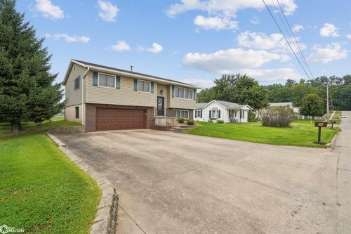 407 33rd Street, Fort Madison, IA, 52627 | Card Image