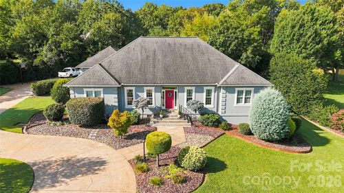 1808 Country Garden Dr, Shelby, NC, 28150-6165 | Card Image