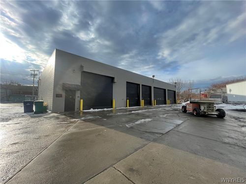 200 Military Road, Buffalo, NY, 14207 | Card Image