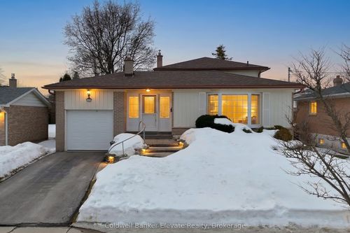 234 Delrex Blvd, Georgetown, ON, L7G4E9 | Card Image