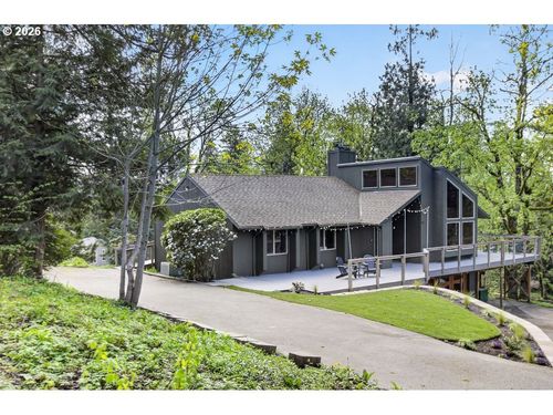 139 Se Curtis Dr, Corbett, OR, 97019-8607 | Card Image