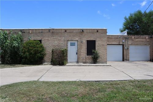 2408 N 19 1/2 St, McAllen, TX, 78501-6160 | Card Image