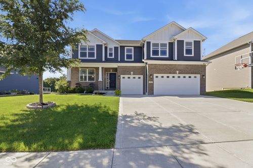 6897 Woodward Way, Plainfield, IN, 46168-8588 | Card Image