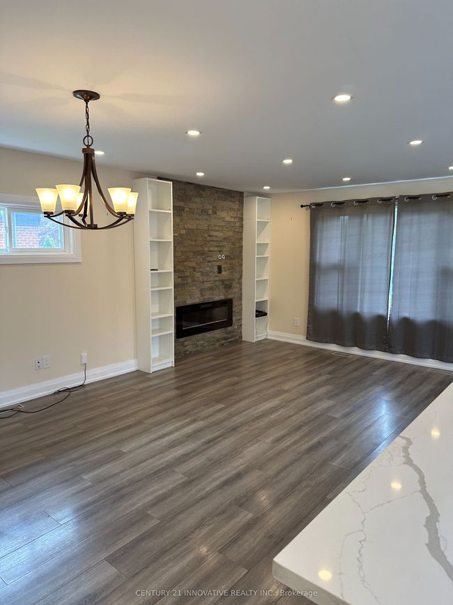 30 Benorama Cres, House other with 3 bedrooms, 1 bathrooms and 1 parking in Scarborough ON | Image 6