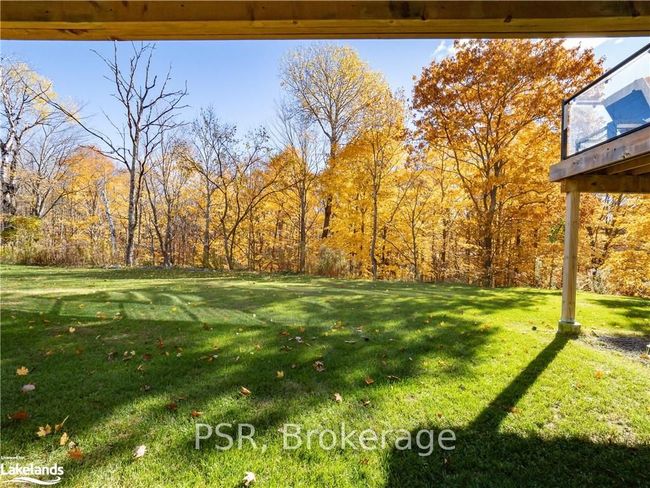 51 Rockmount Cres, House attached with 3 bedrooms, 3 bathrooms and 2 parking in Gravenhurst ON | Image 35