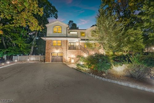 160 Grandview Ave, North Caldwell, NJ, 07006-4740 | Card Image