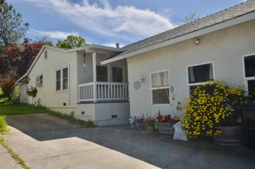 674 Kirby St, Angels Camp, CA, 95222-9265 | Card Image