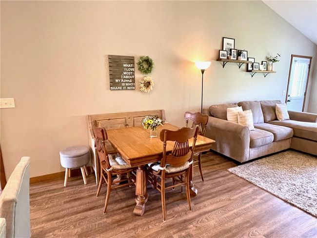 Dining area | Image 9