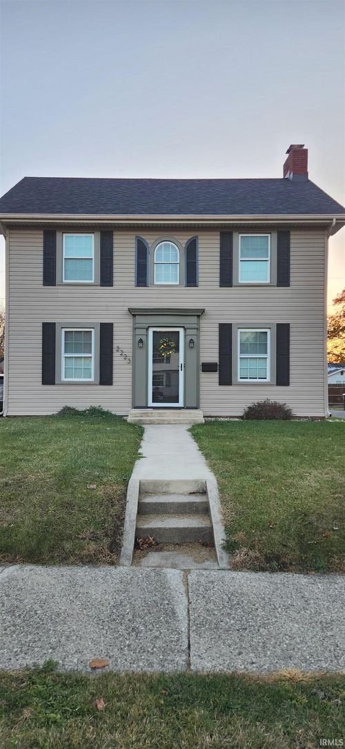 2223 Owaissa Way, Fort Wayne, IN, 46809-1444 | Card Image