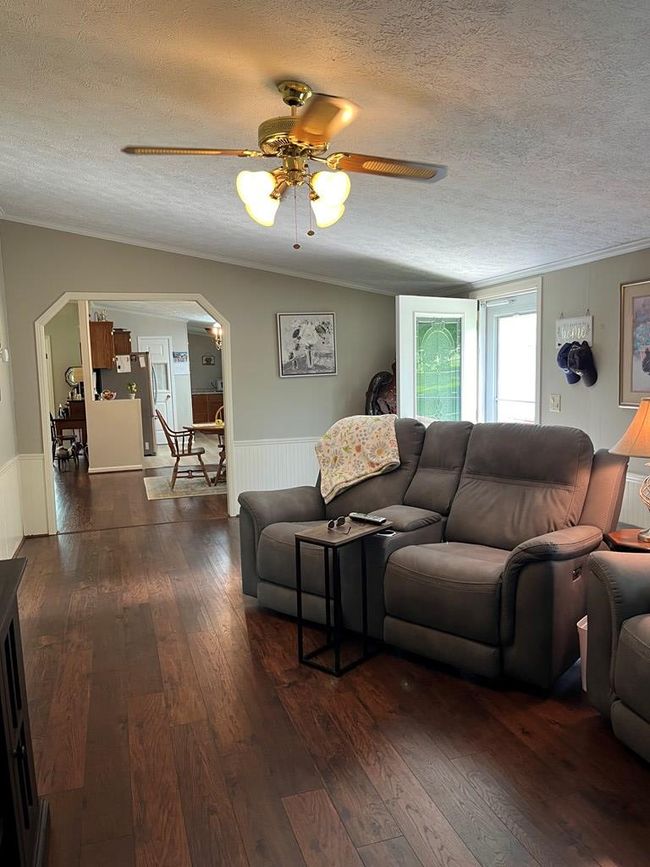 619 Valley Loop Rd, House other with 3 bedrooms, 2 bathrooms and null parking in Tazewell VA | Image 7