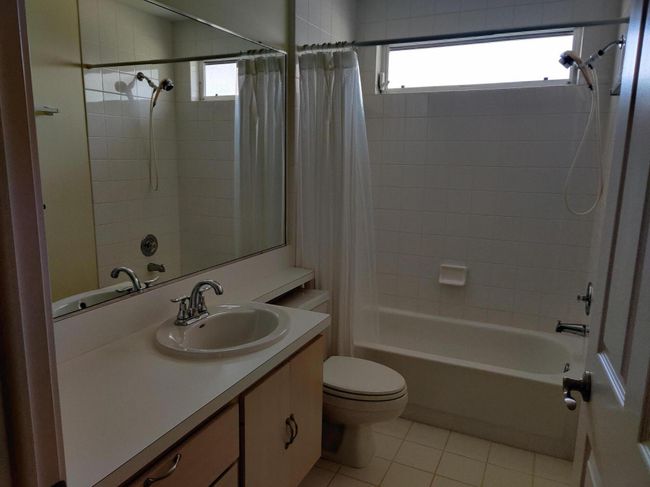 1535 Sw Waterfall Blvd, Condo with 2 bedrooms, 2 bathrooms and null parking in Palm City FL | Image 13