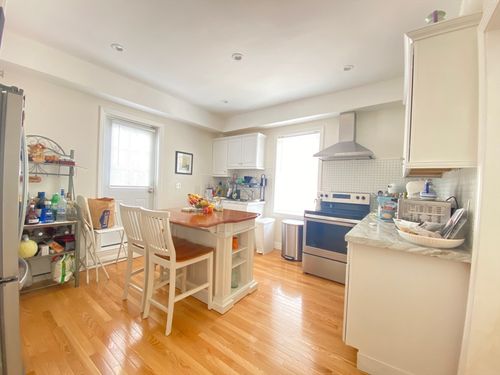 2-1 Minton St, Boston, MA, 02130-2301 | Card Image