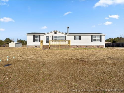 56 Apache Cir, Parkton, NC, 28371-8842 | Card Image