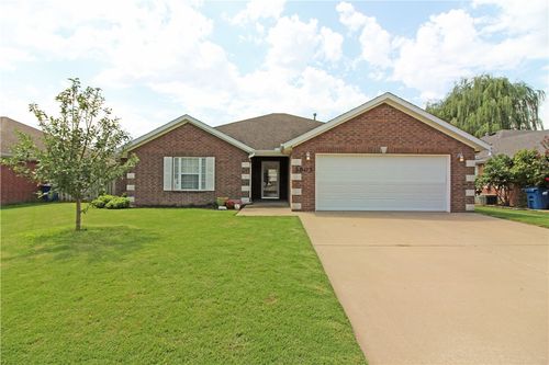 3803 Sw Surrey Ave, Bentonville, AR, 72712-7489 | Card Image