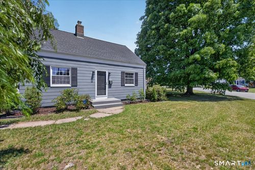 5 Lynmot Rd, Hamden, CT, 06514-4301 | Card Image