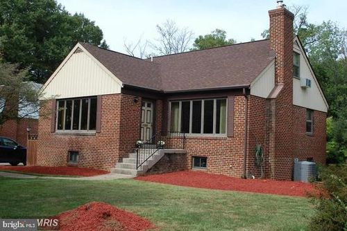 6700 Kirkley Ave, MCLEAN, VA, 22101-5510 | Card Image