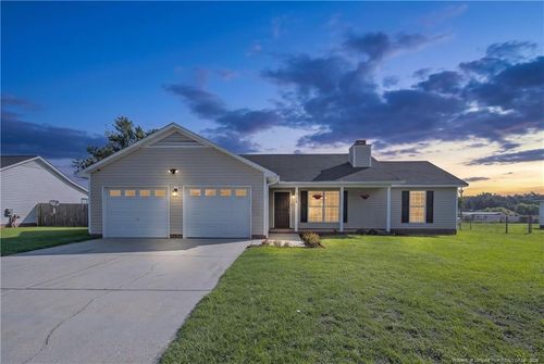 129 Cavalier Dr, Raeford, NC, 28376-5430 | Card Image