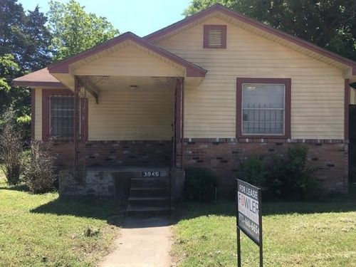 3046 Pine St, Dallas, TX, 75215-3946 | Card Image